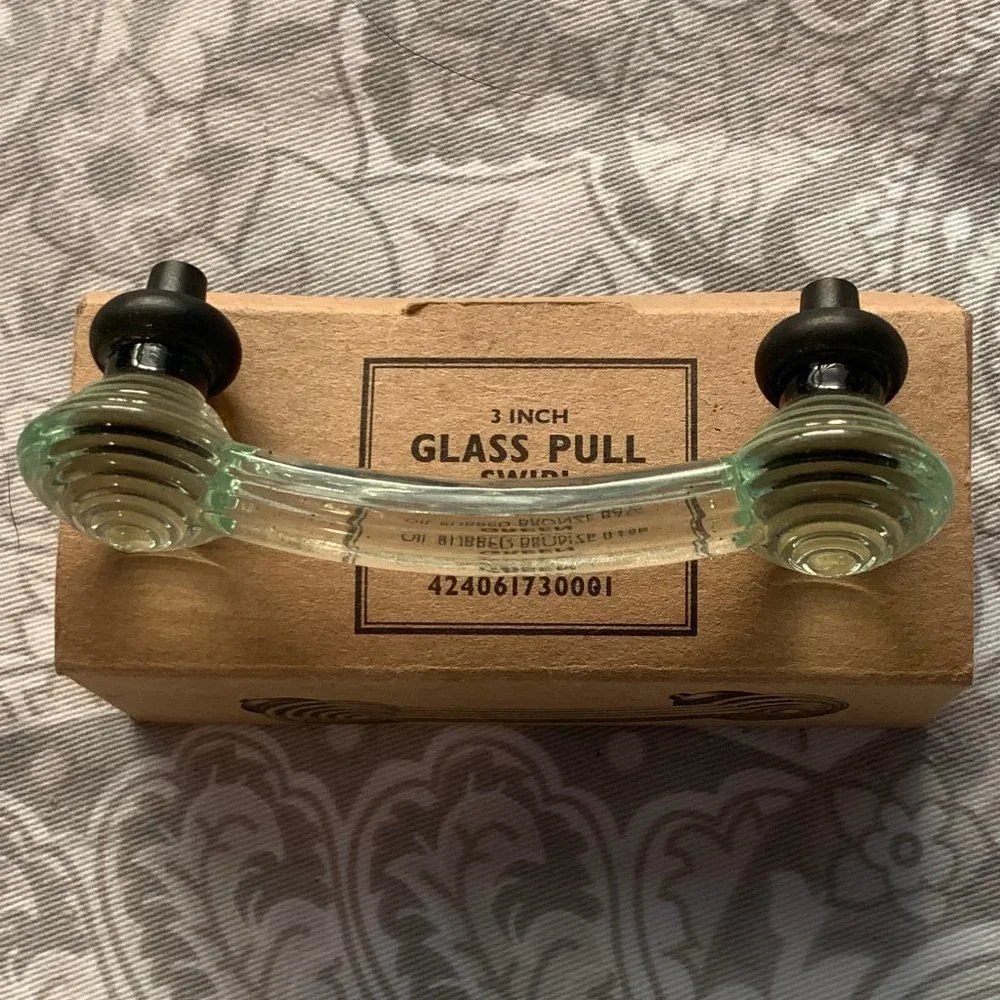 *Vintage* Restoration Hardware (1) Green Clear Glass Pull Swirl 3